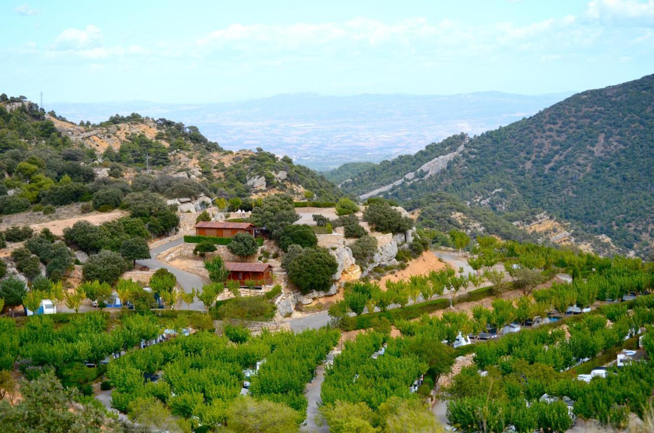 Serra de Prades Camping Vilanova de Prades Exterior foto